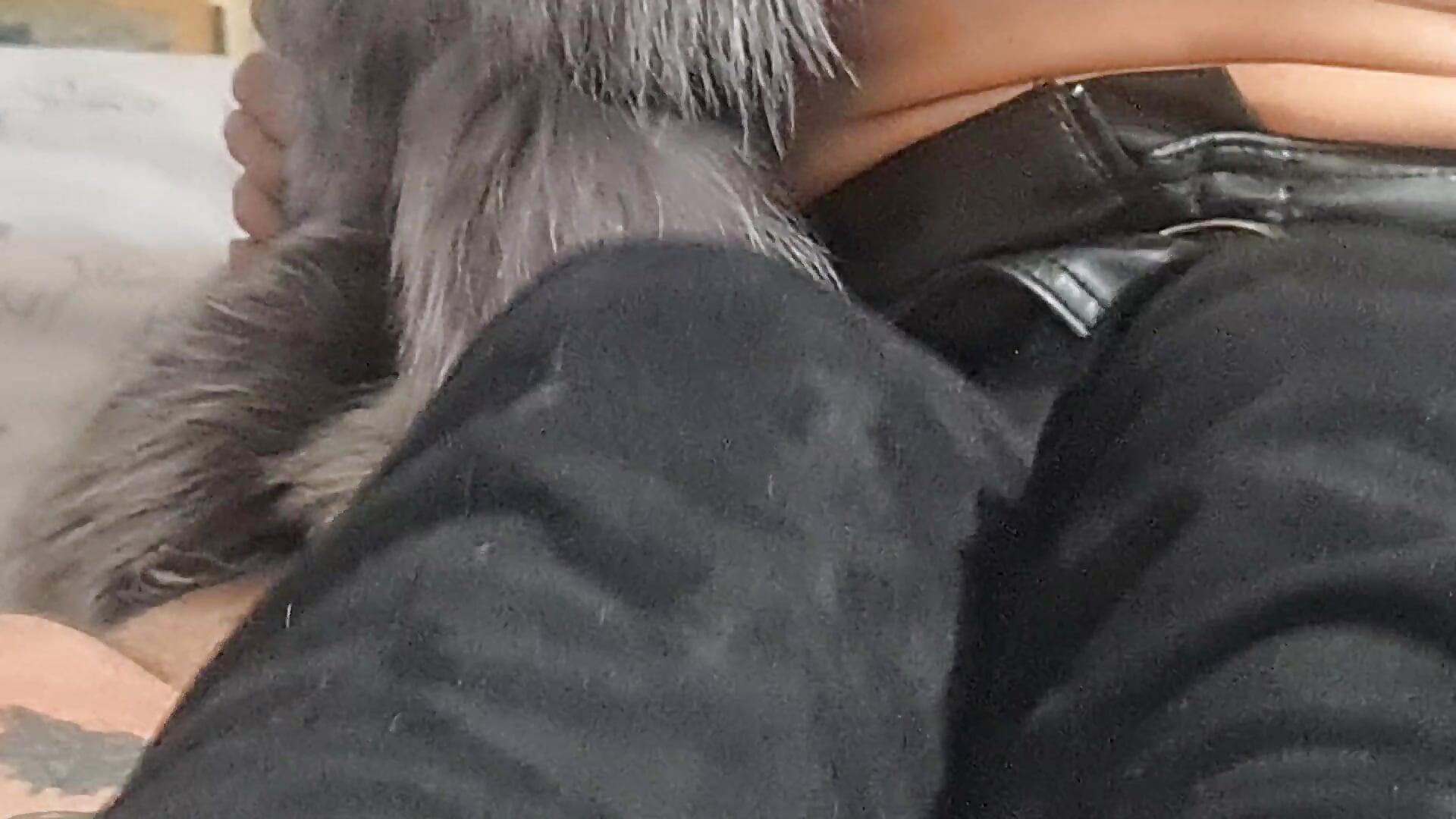 pov boot job fur cum countdown – video af fuck_friendsxxx cam-model