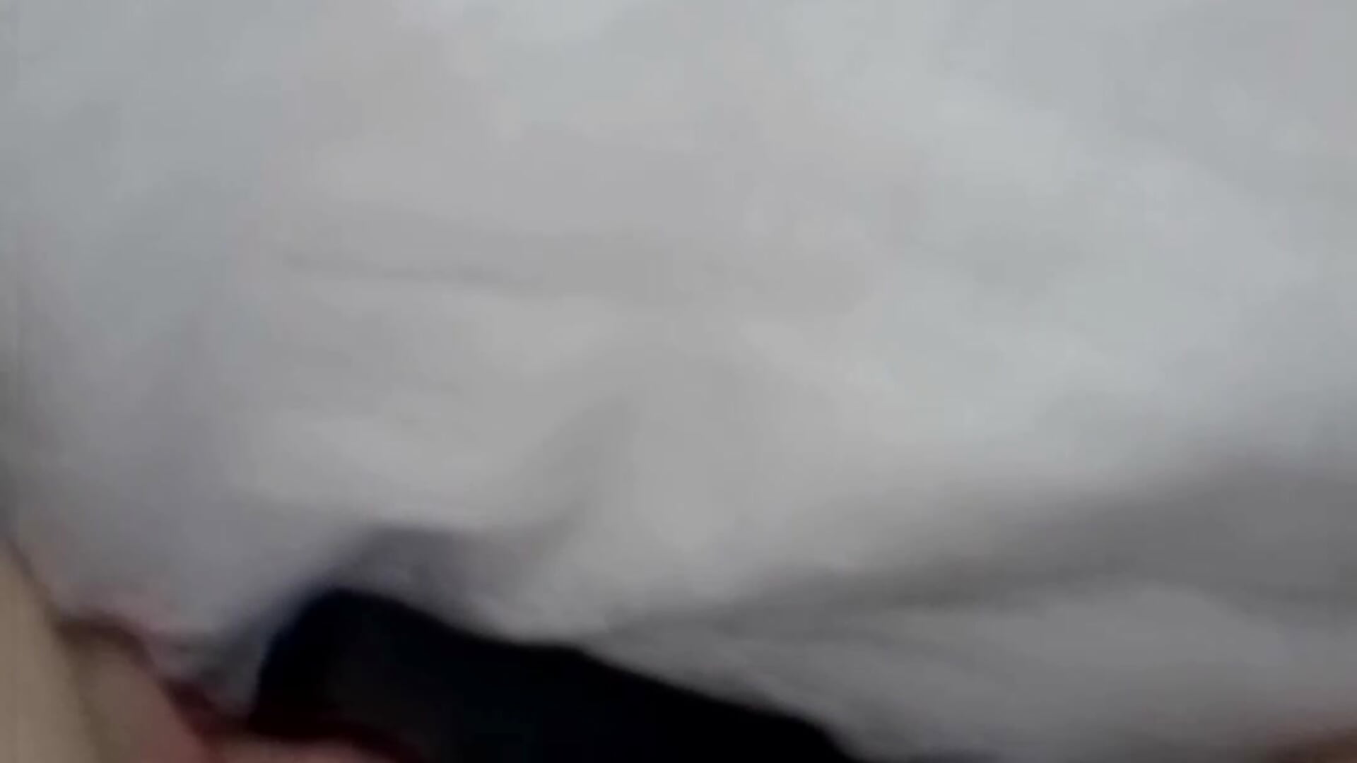 elle se fait un petit plaisir solo