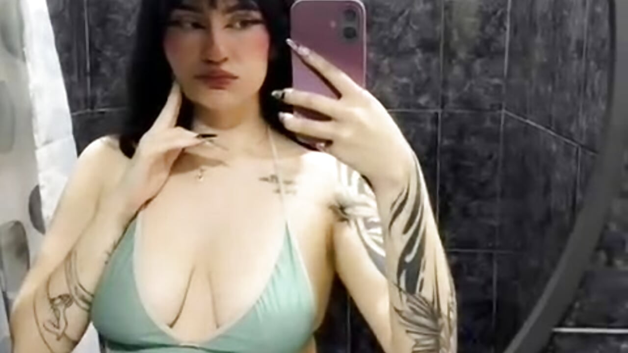 🌸 - video by kuritto_ cam model