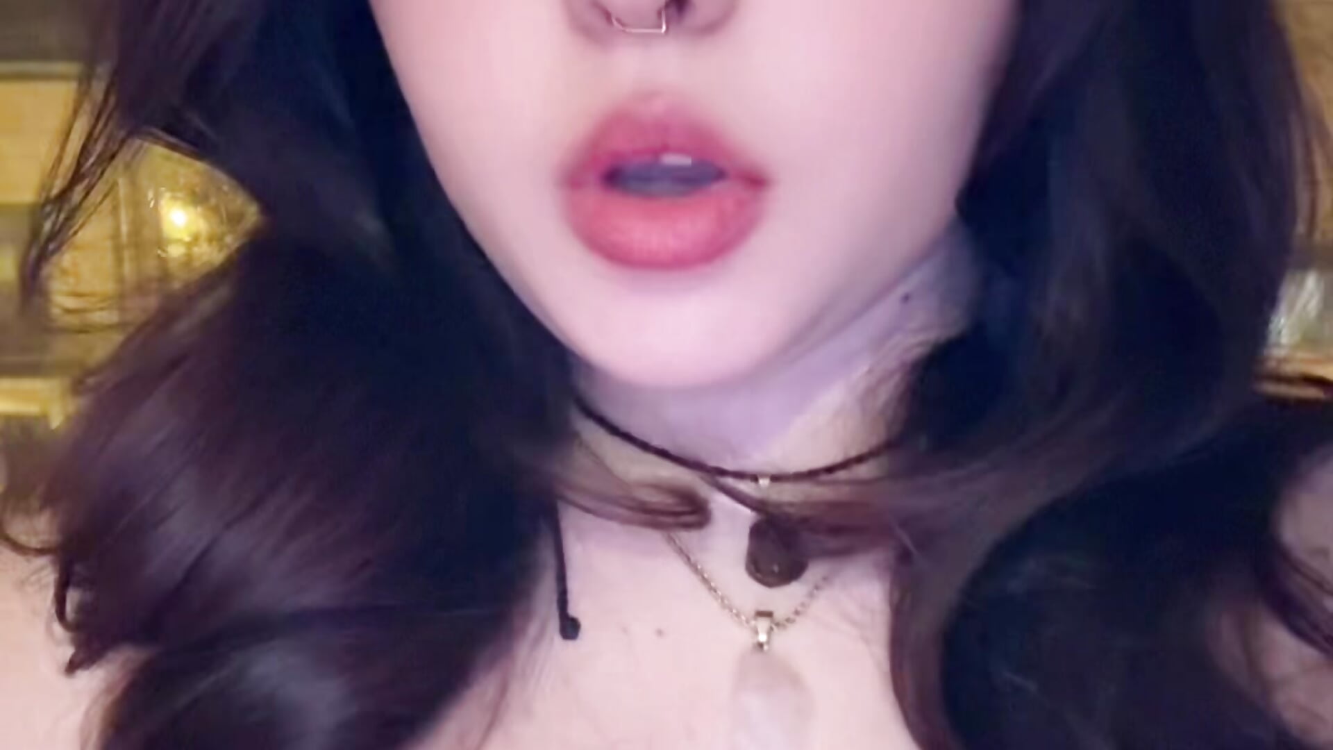 v14044g50000d5dttmnog65rp32b5hn0 - Vídeo de VertaLin, modelo de vídeos