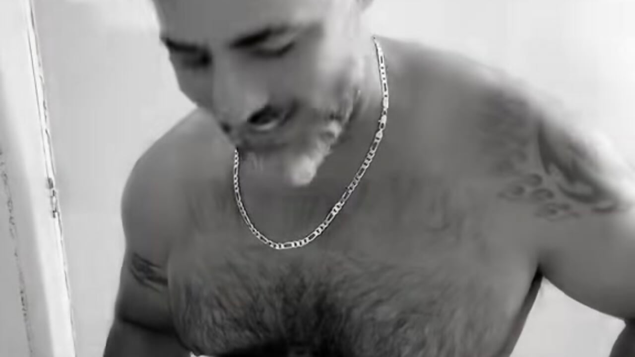 v1c044g50000d5vpvgnog65tjirdtjmg – video od webkamerové modelky wolfbucker