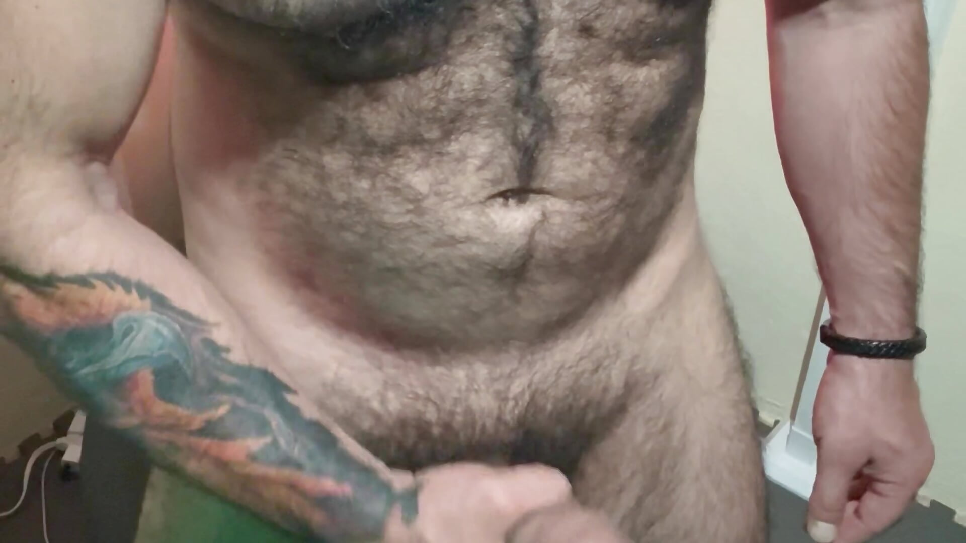 Masturbandome hasta eyacular - βίντεο μοντέλου wolfbucker