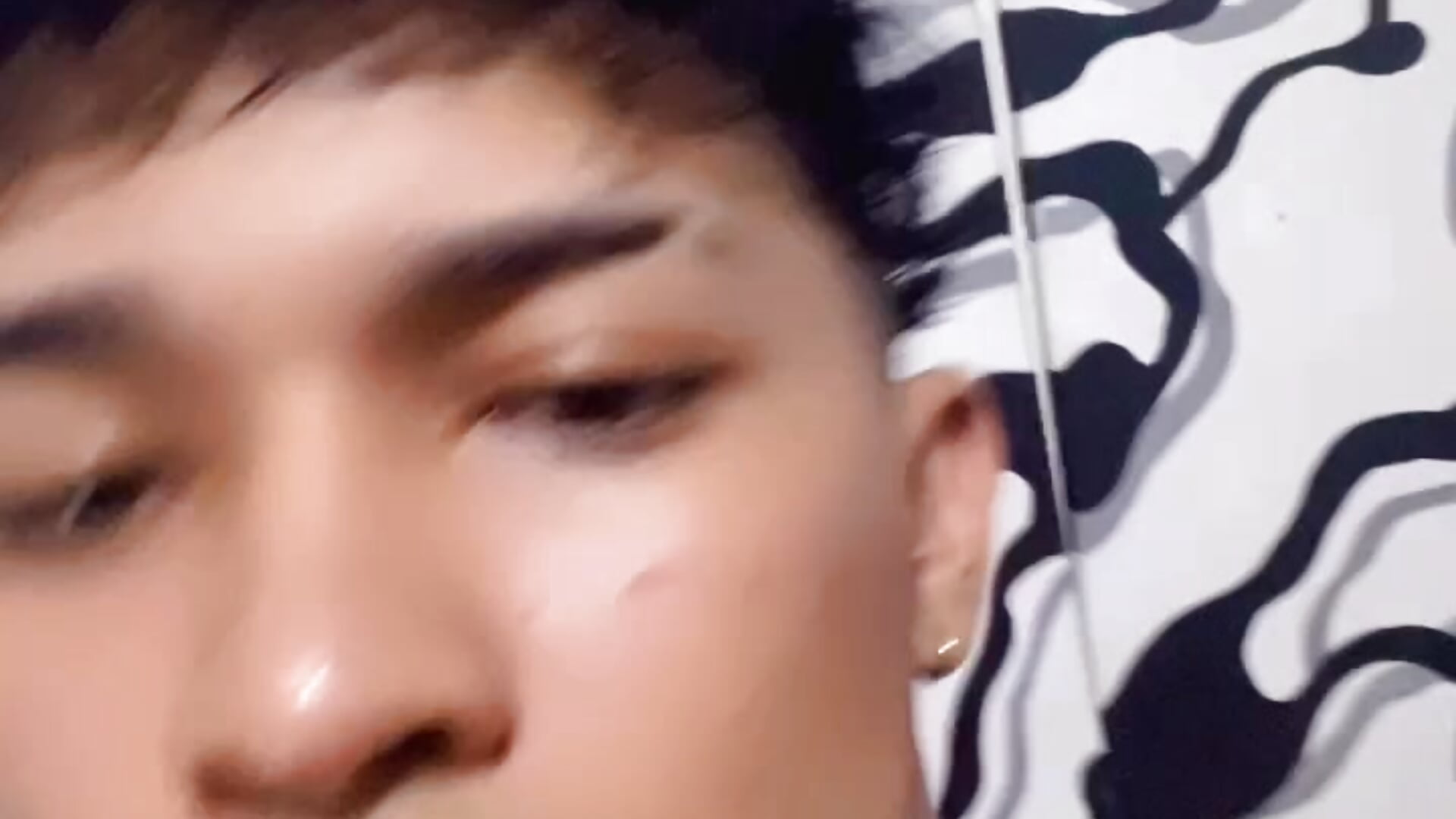 7428dbd55c104f62bffca125bd6d3625– jamescurly00 kameramodell videója