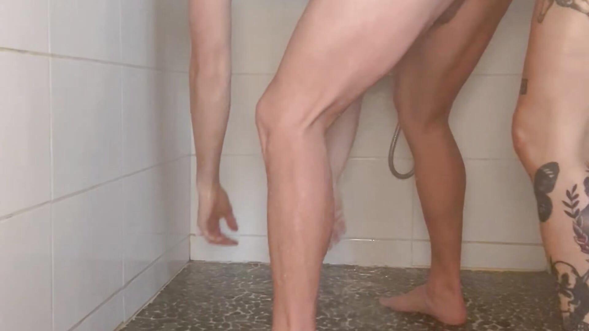 Punition de mon mec quand il n’est pas sage #strapon - video av venustattoue cam model