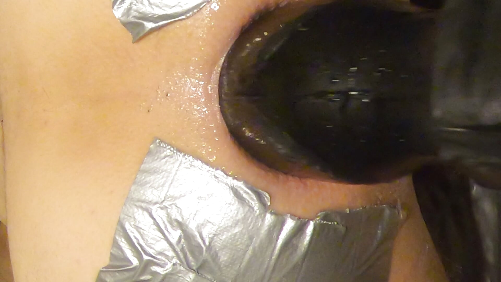 2020 Trombone dildo – video modela na kameri Anatoy