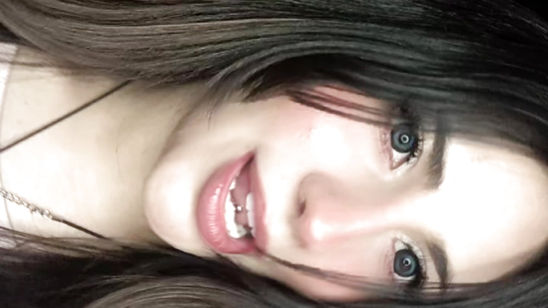 1000093225 — filmik pinky__bunny, modela(-lki) na kamerkach