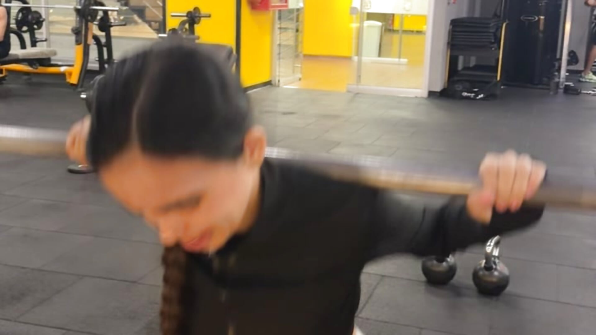 Gym 💪🏻♥️ - video by Sarah_sumemers cam model