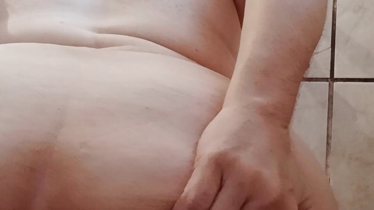 Chuva dourada - video của người mẫu cam vivisigilo1020