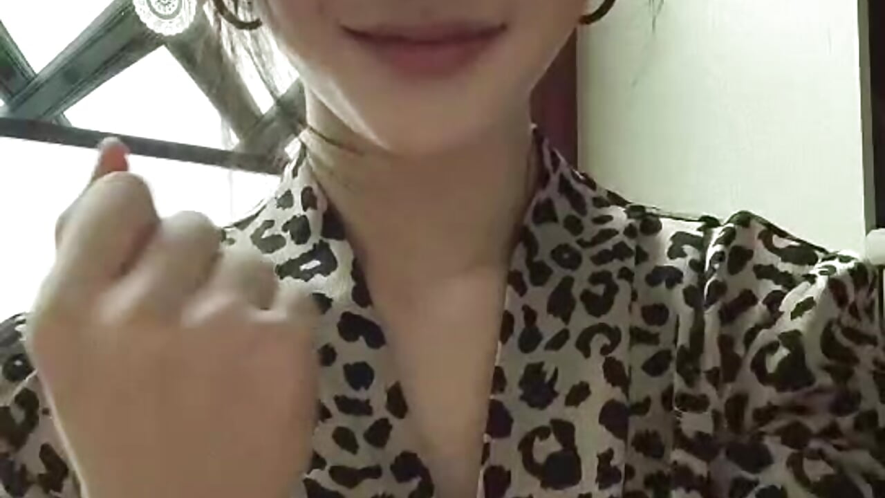 28 - video by Paopao83 cam model