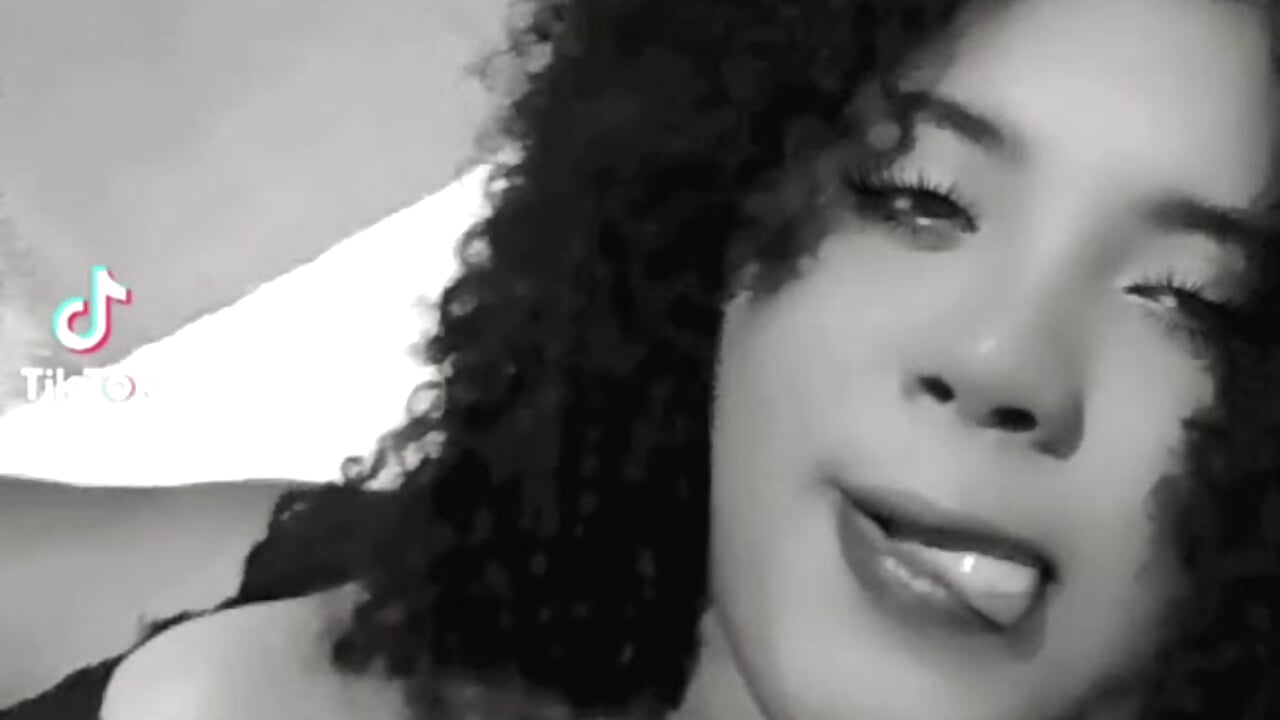 1000175566 - Video von aPudinziinha Cam-Model