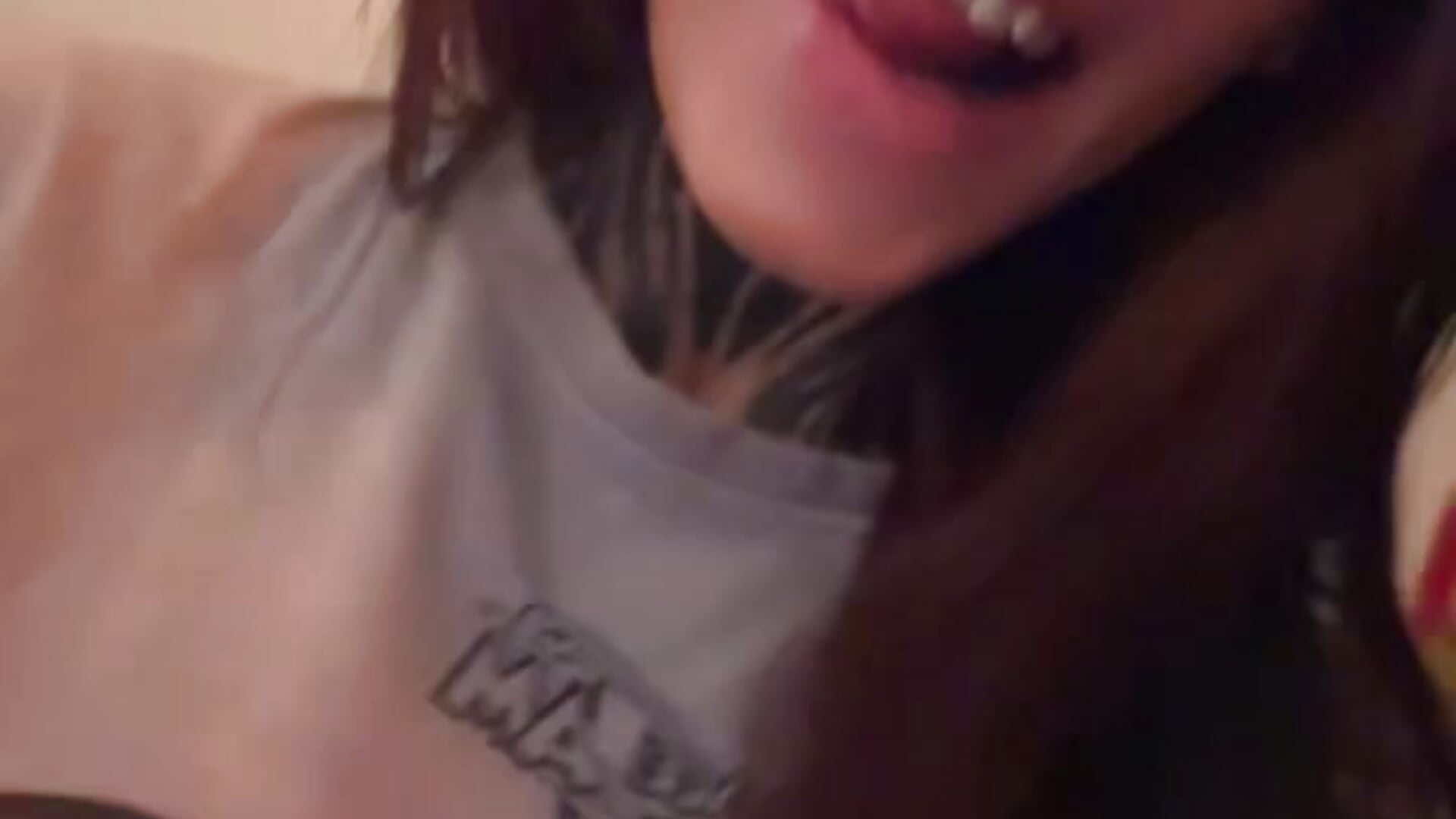 Table-Dance– TittenTina kameramodell videója