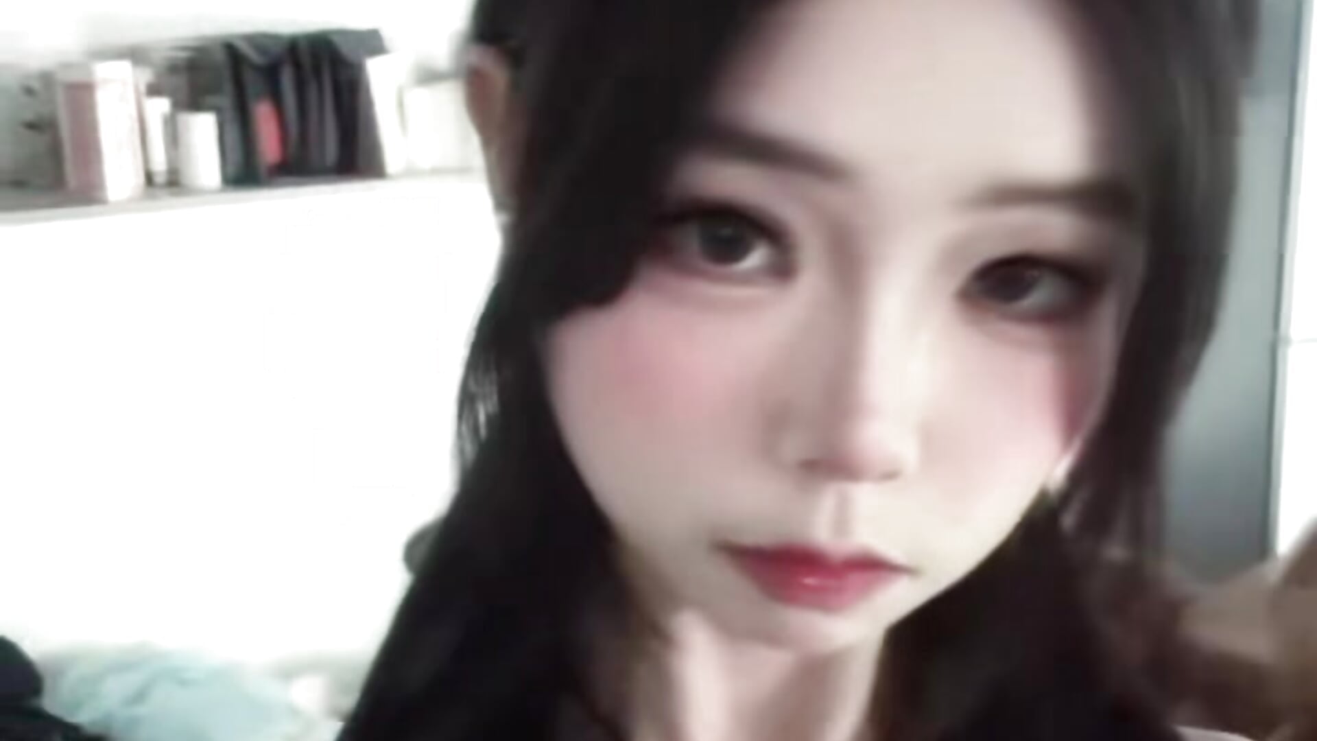 222 - video by Queens-16 cam model