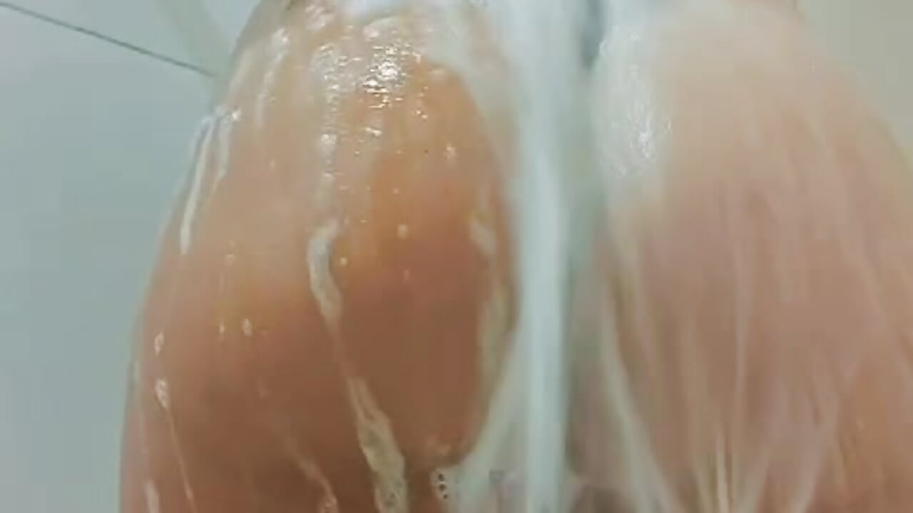 profile-intro-video-1775770140 - vídeo de la modelo de cam IndiaPozuda_