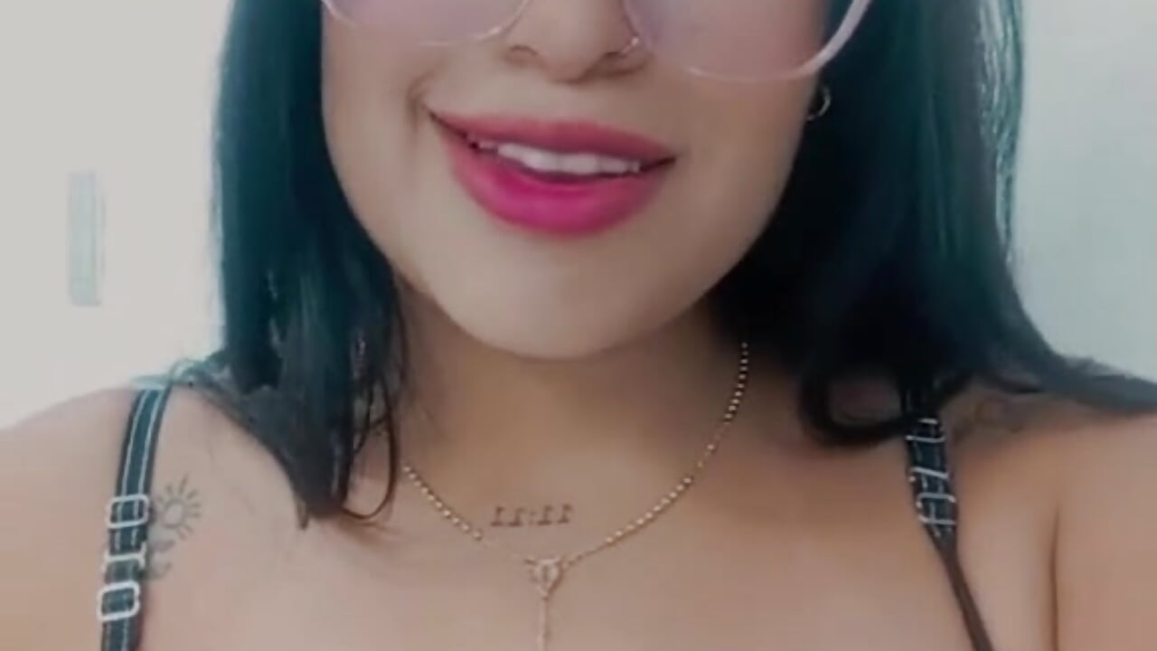 my favorite music🎵🎶 - video van Stefy_17 cam-model