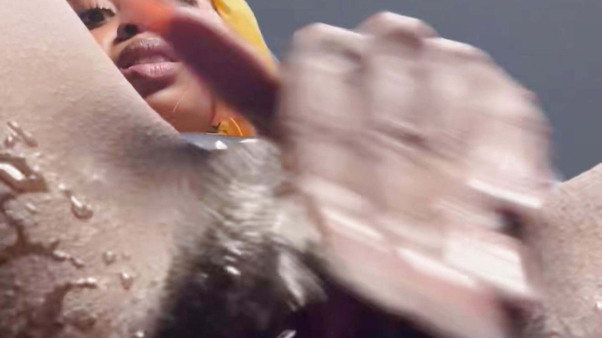 Oops I squirted on you - oshun6360 캠 모델의 동영상