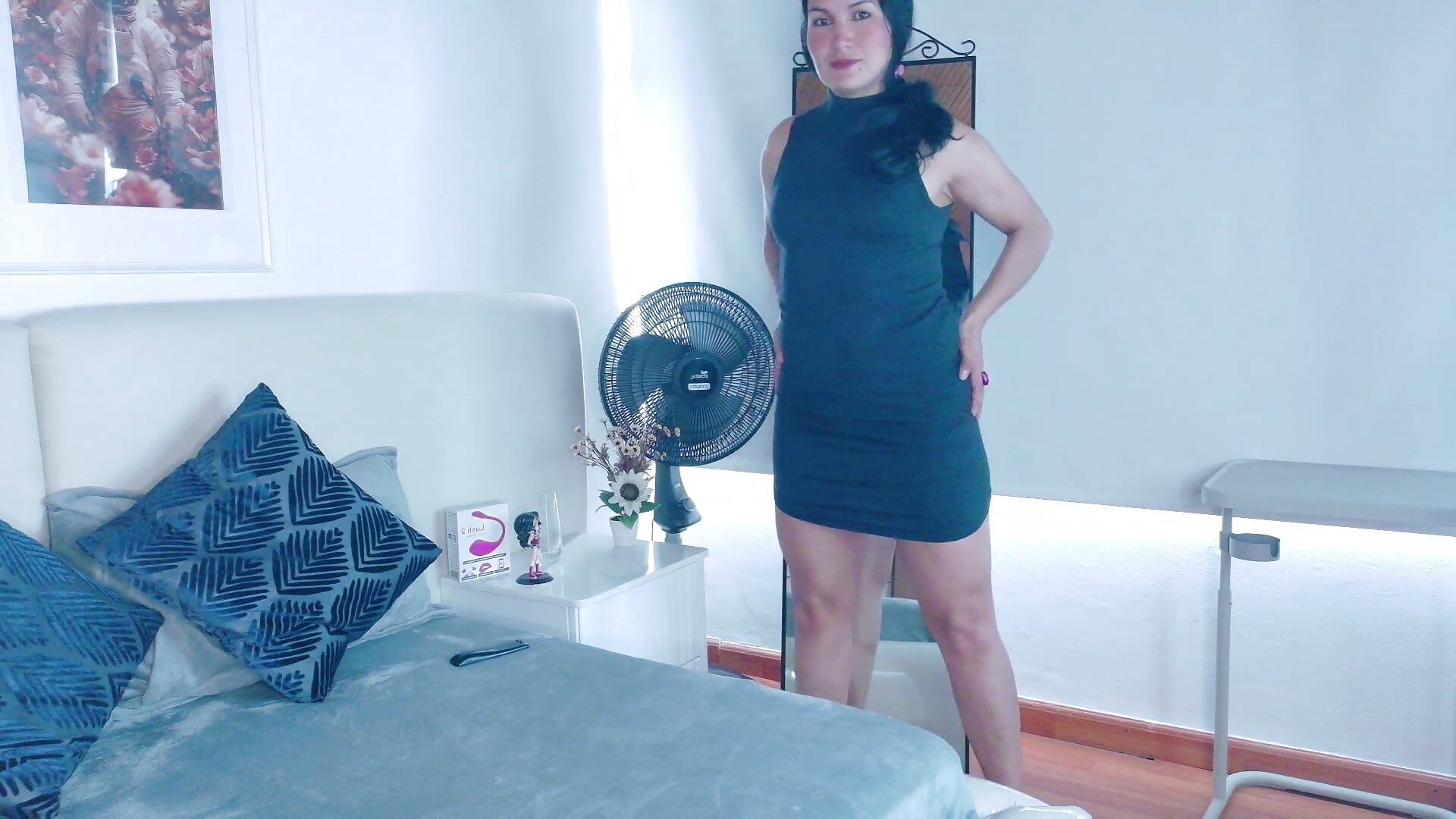 Welcome to my world 💖🥰 - video by Karenn_Smith cam model