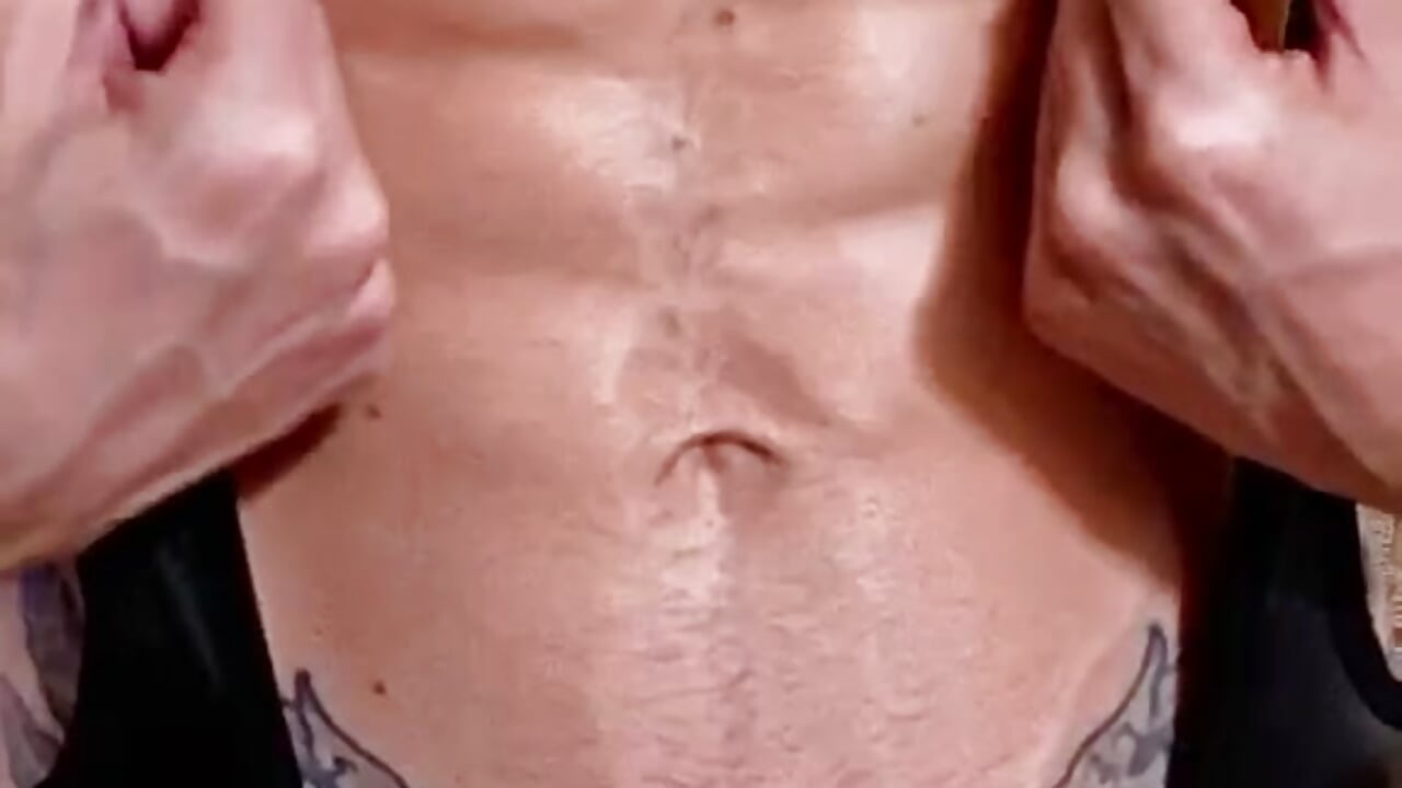 Nipple play 🔥 - vídeo de la modelo de cam Simon_Rz