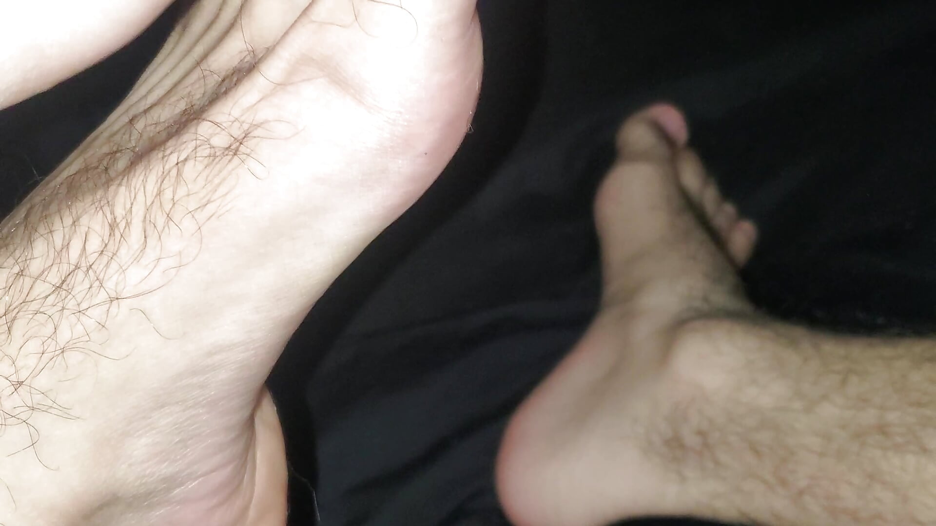 Close up hairy cock and feet - Video von AnonymousTwinkie Cam-Model