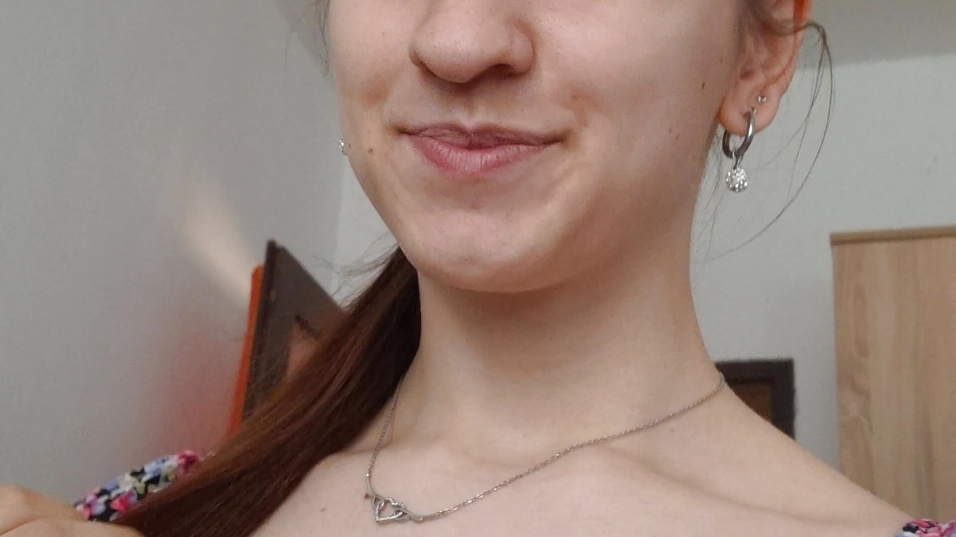 🌸😘 - відео від вебкаммоделі MMcouple200