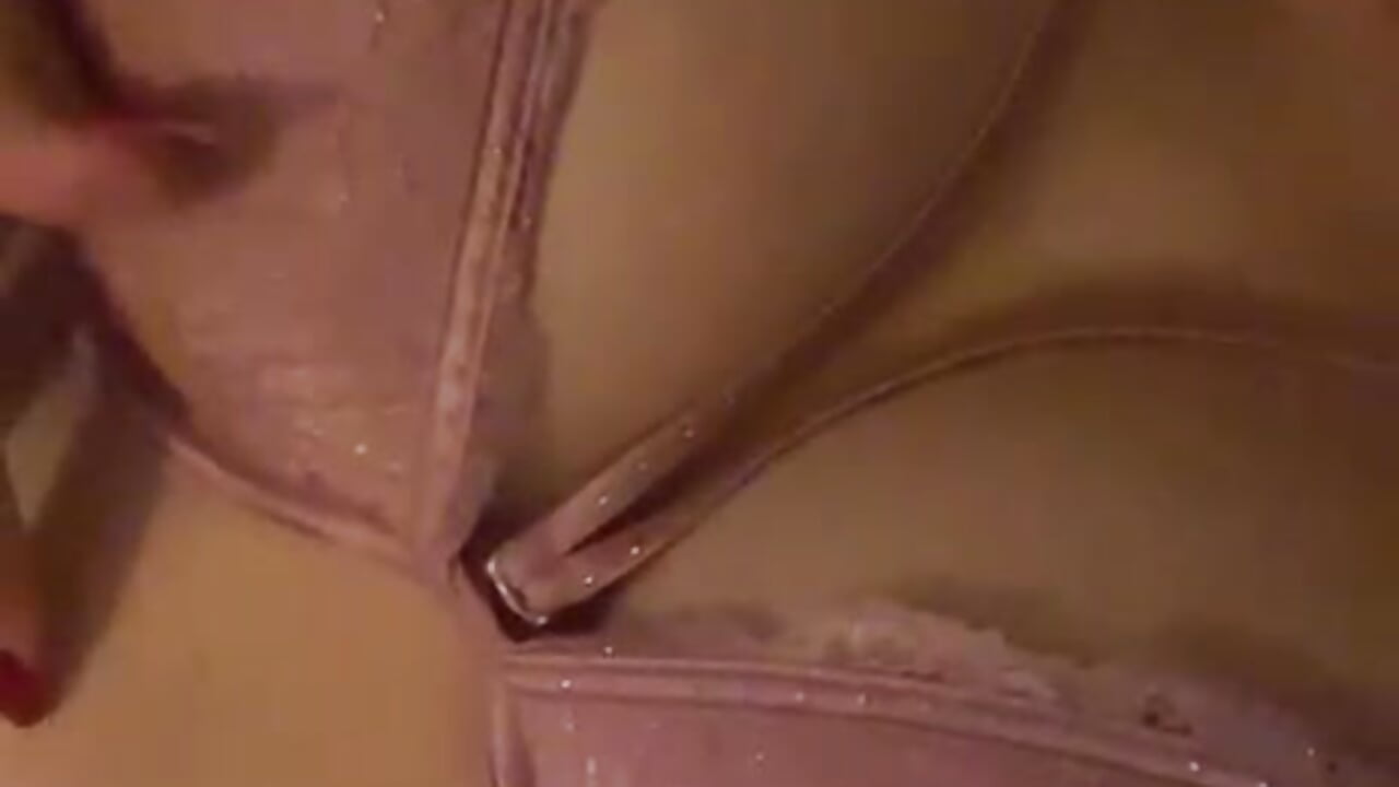 Hot Dessous - відео від вебкаммоделі NaughtyMilla