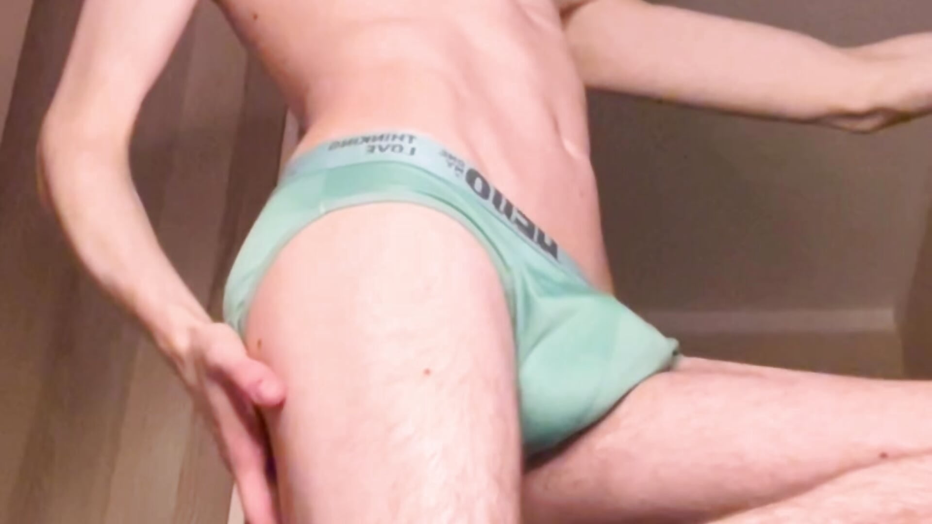 I like play with my feet — filmik Eric_Dark, modela(-lki) na kamerkach