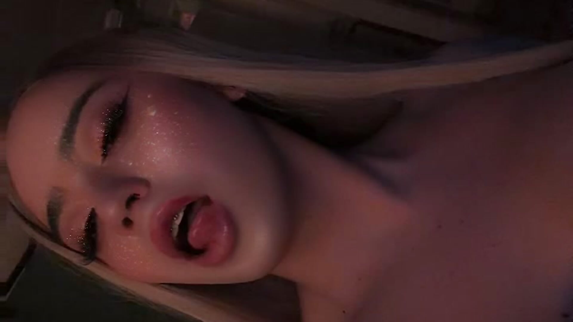 😜😋 — filmik Engel_boss, modela(-lki) na kamerkach