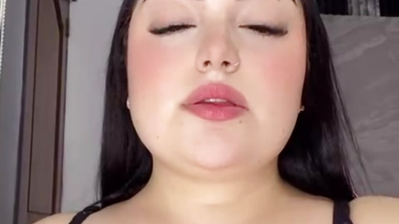 🖤 - Video von linda-Clemont Cam-Model