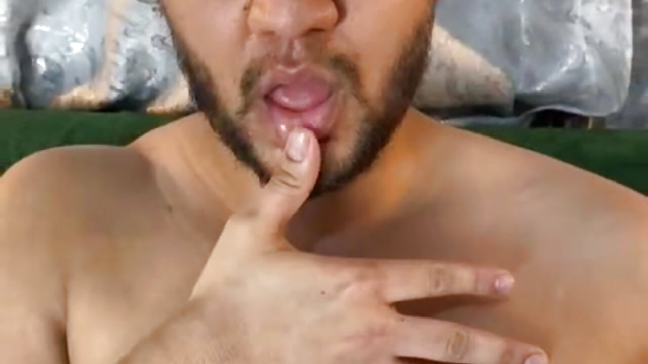 MY SEXY BODY DEAR - vidéo du modèle de showcams HARRY_RAMIREZ