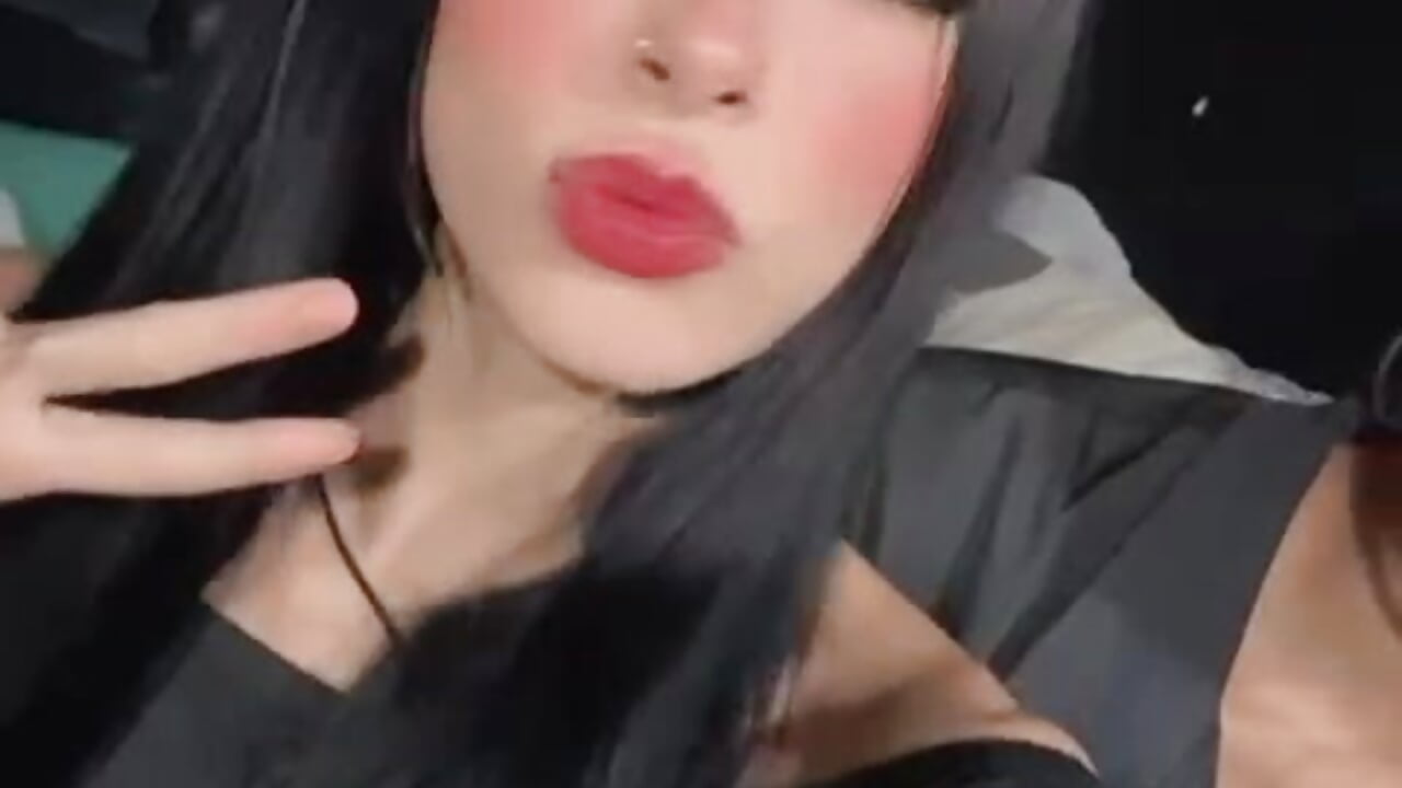 WhatsApp Video 2026-01-07 at 2,15,43 PM - vídeo de la modelo de cam Red_Wolves