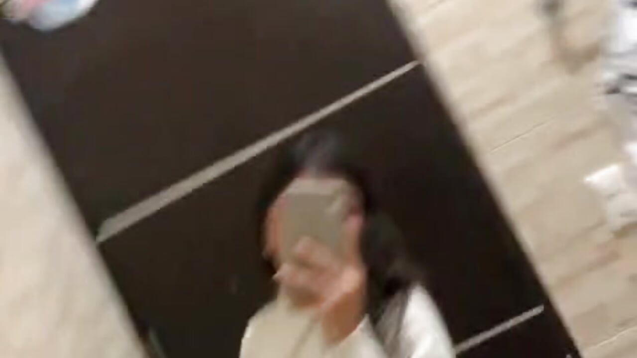 mee - video av luci_bunny cam model