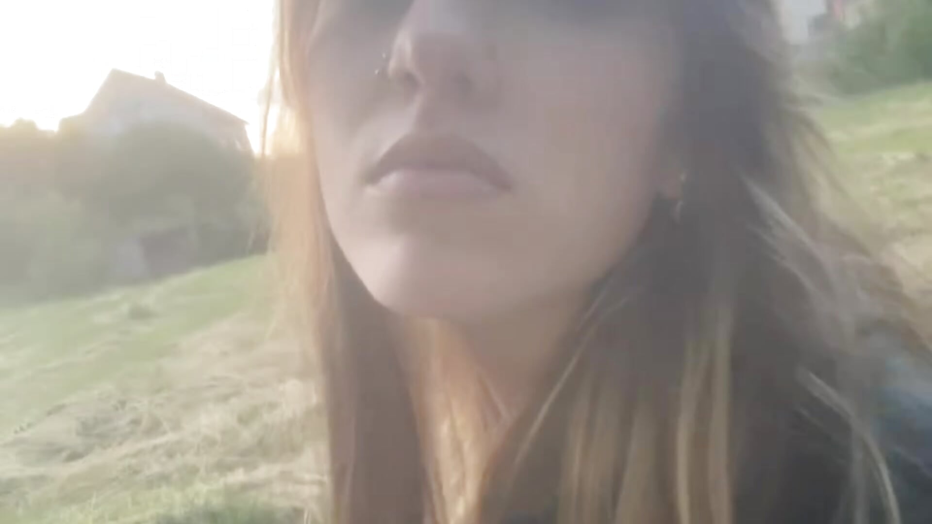 I'm walking - video by Lilmila cam model