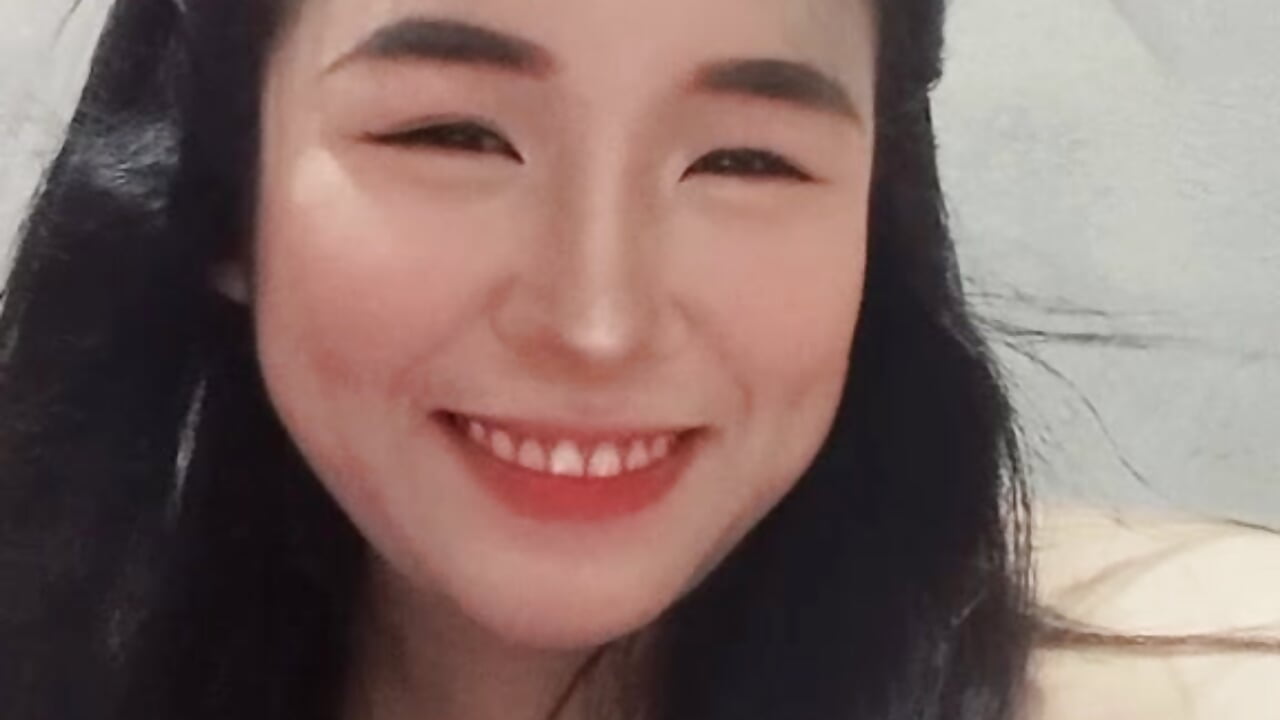 b5cca505-4e16-41f3-8ffb-e2f0d42e9da0 – video af Zyeiii cam-model