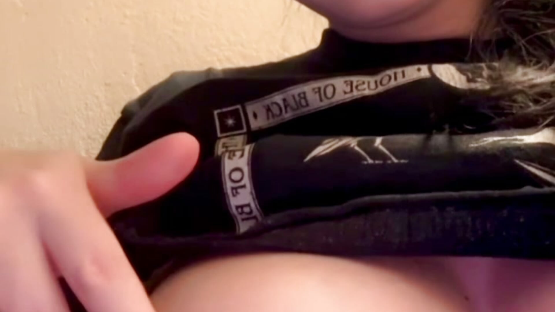 Nipple play 🖤