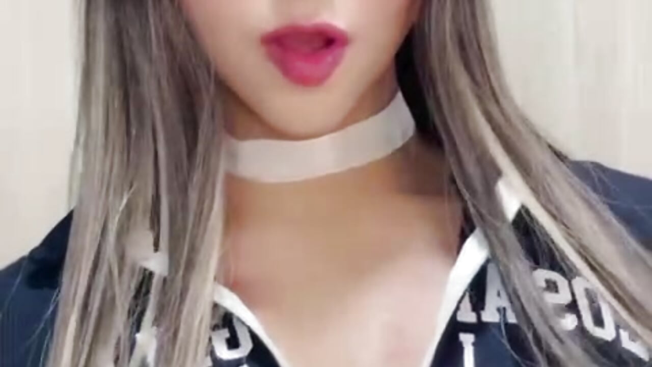 HINATA CUTE – video af Hinata_foxx cam-model