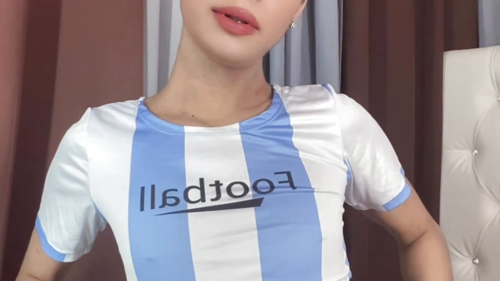 Hi!! - video by urtwinkbrixz cam model