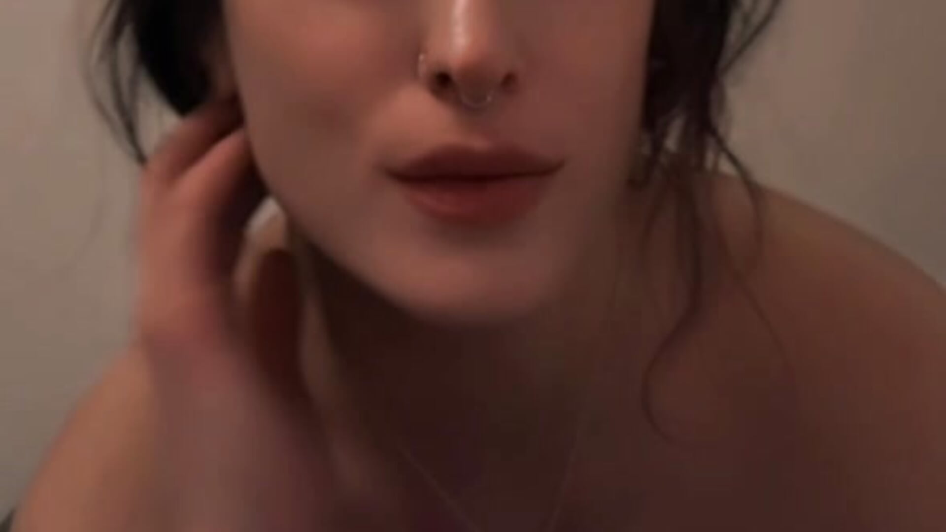 copy_F580991E-B1A7-407C-94F1-01E6CF49B7F8.mov - video by SinfulLillyxx cam model