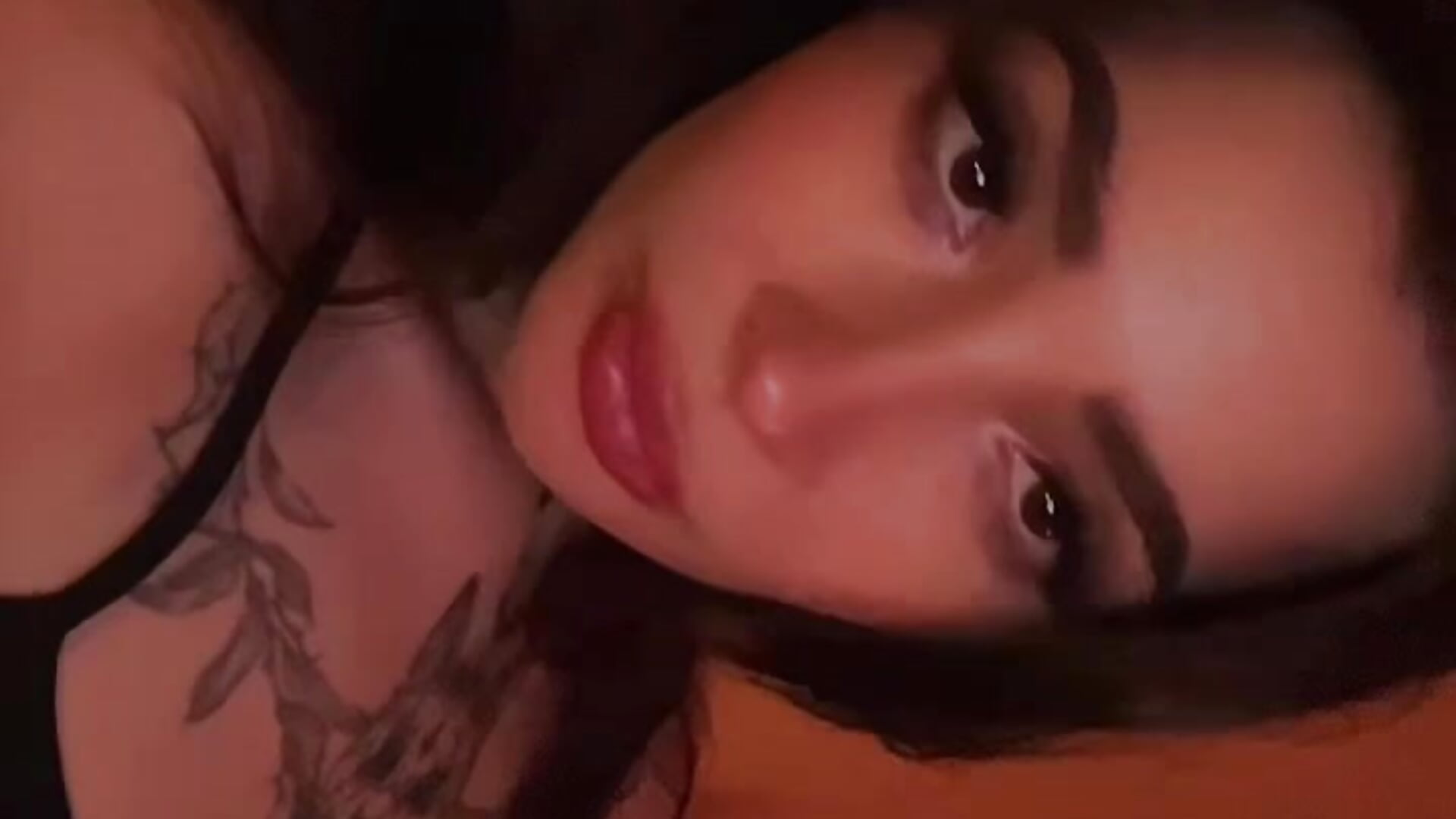 ur Ivy – video od webkamerové modelky IvyDainty