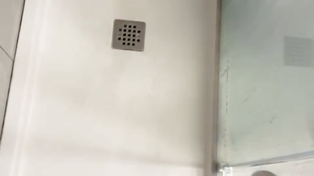 Shower Moment 💦 - video by elimystxo cam model