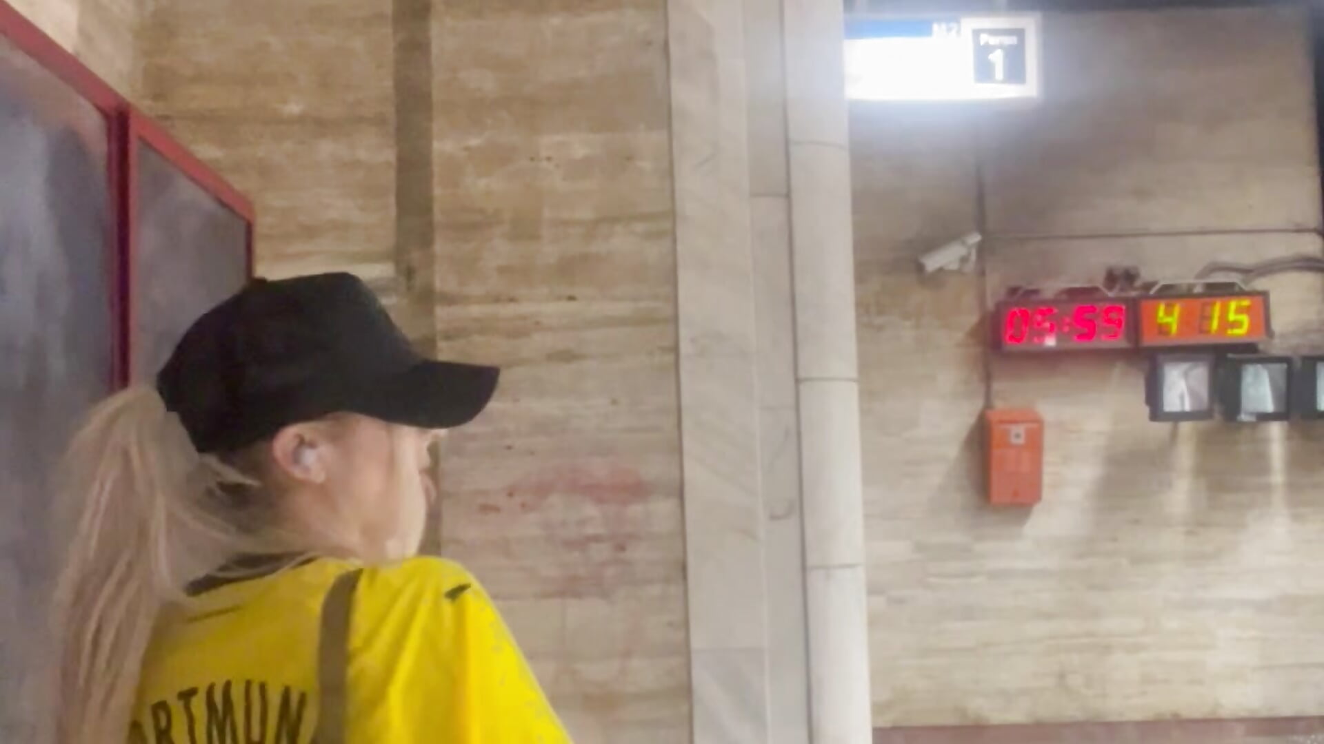 IMG_2194 - відео від вебкаммоделі LucyBridgette