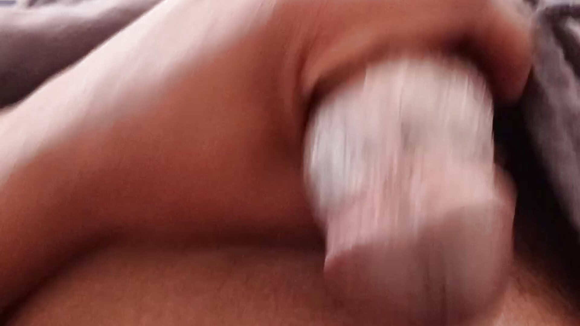 1000769789 – video af Winterslender cam-model