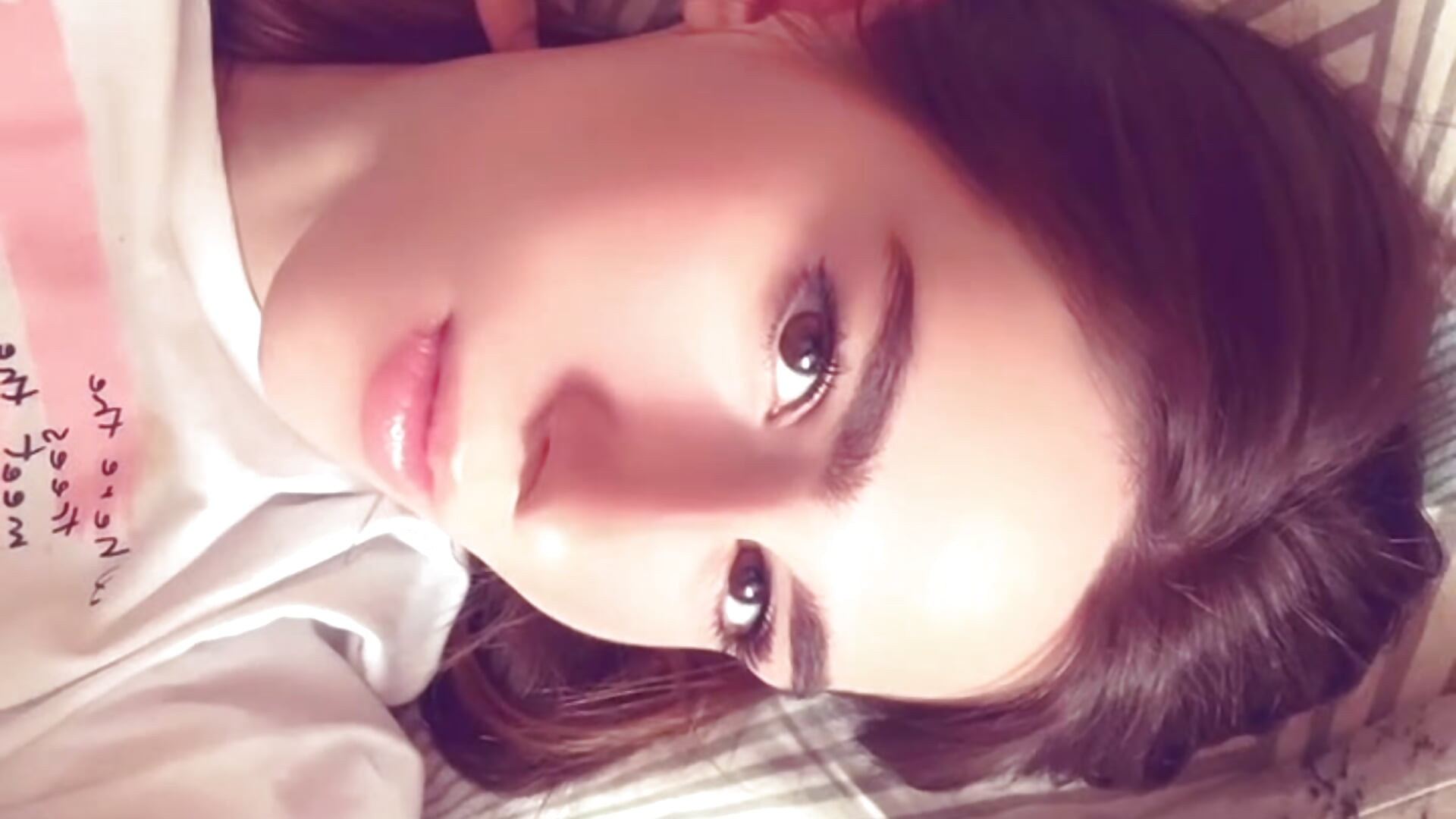 lipsing - วิดีโอโดย ElsieKuhlmann โมเดลแคม