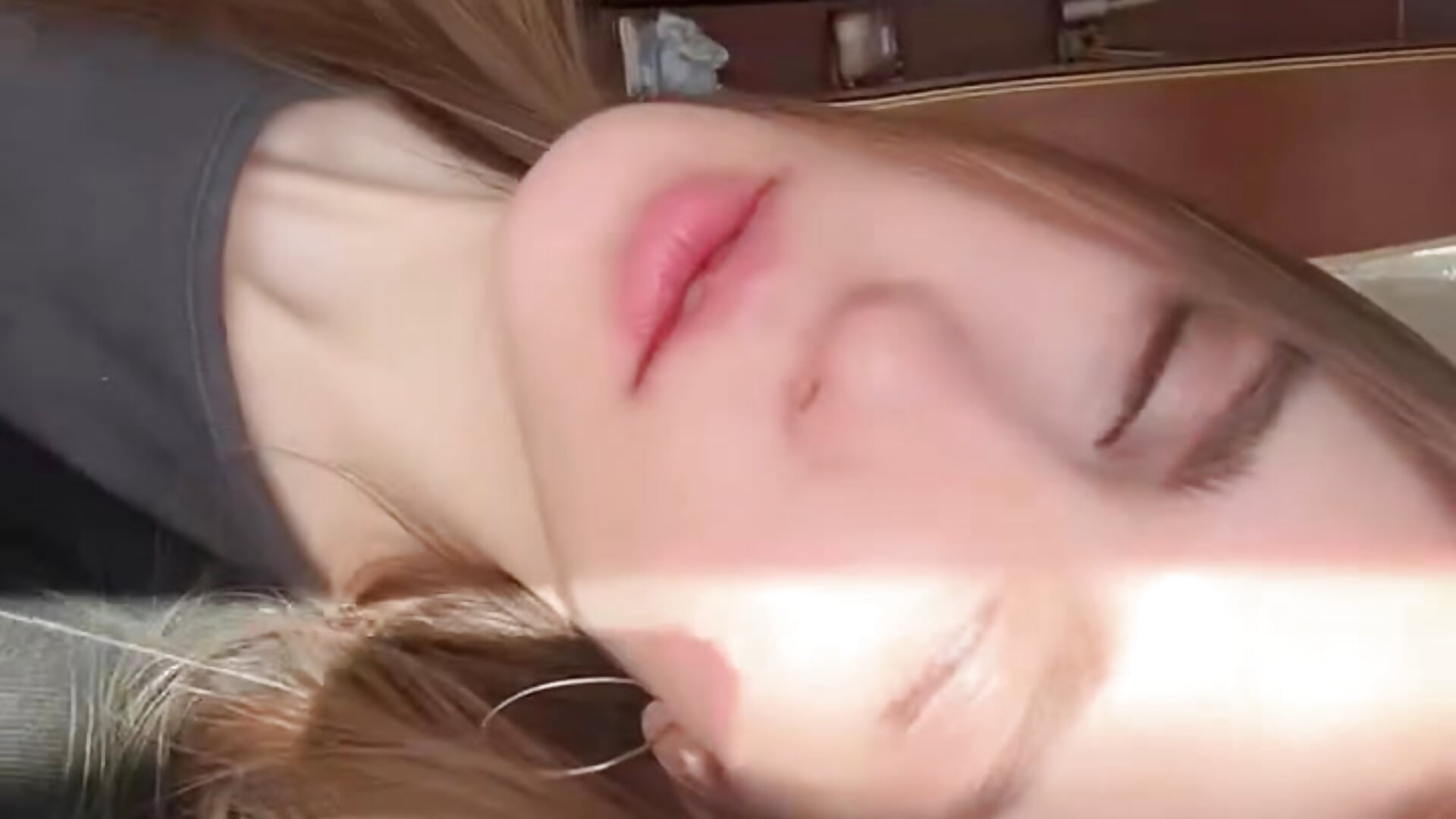 home vacation 💫 - відео від вебкаммоделі ElsieKuhlmann