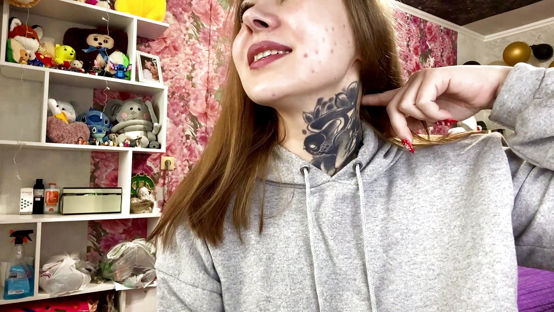 my tattos - فيديو من TraciBallena موديل الكام