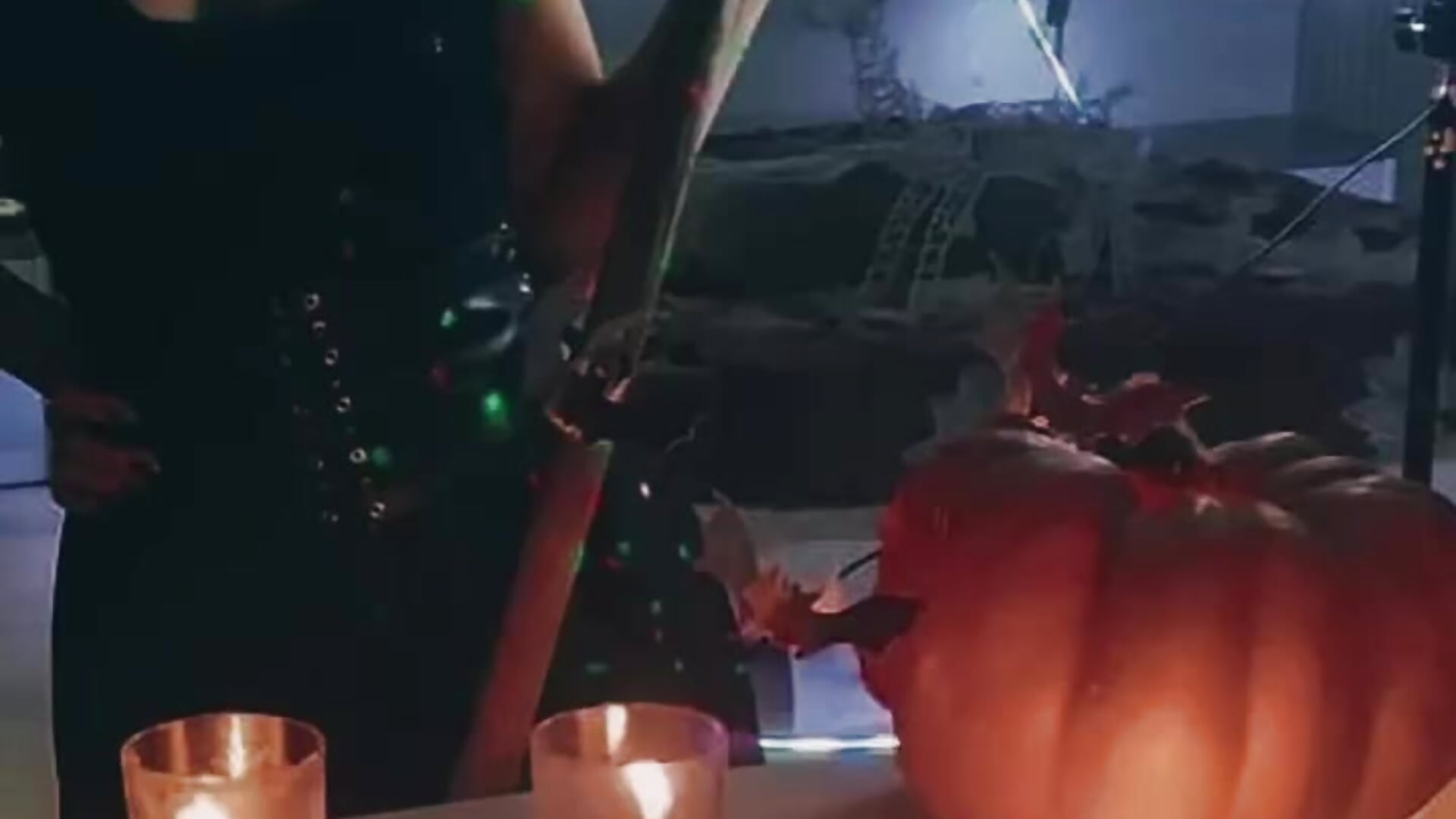 hello! - video av Satin_Sin cam model