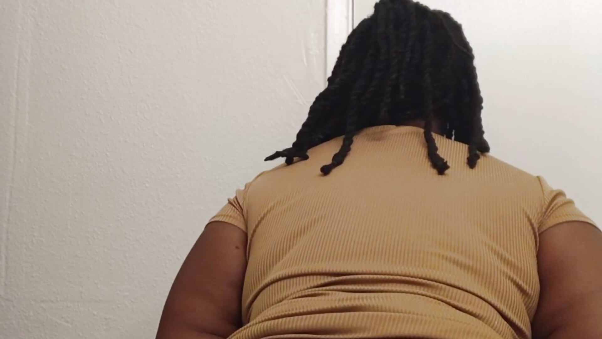 Little ass shaking 😌 - 視頻由 BrownSugarHayes 主播提供