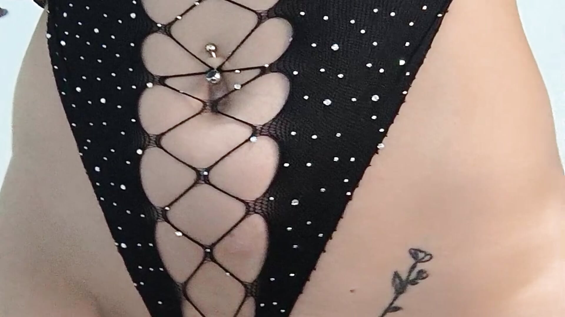 1000554713.mp4 - video by SoyAbri cam model