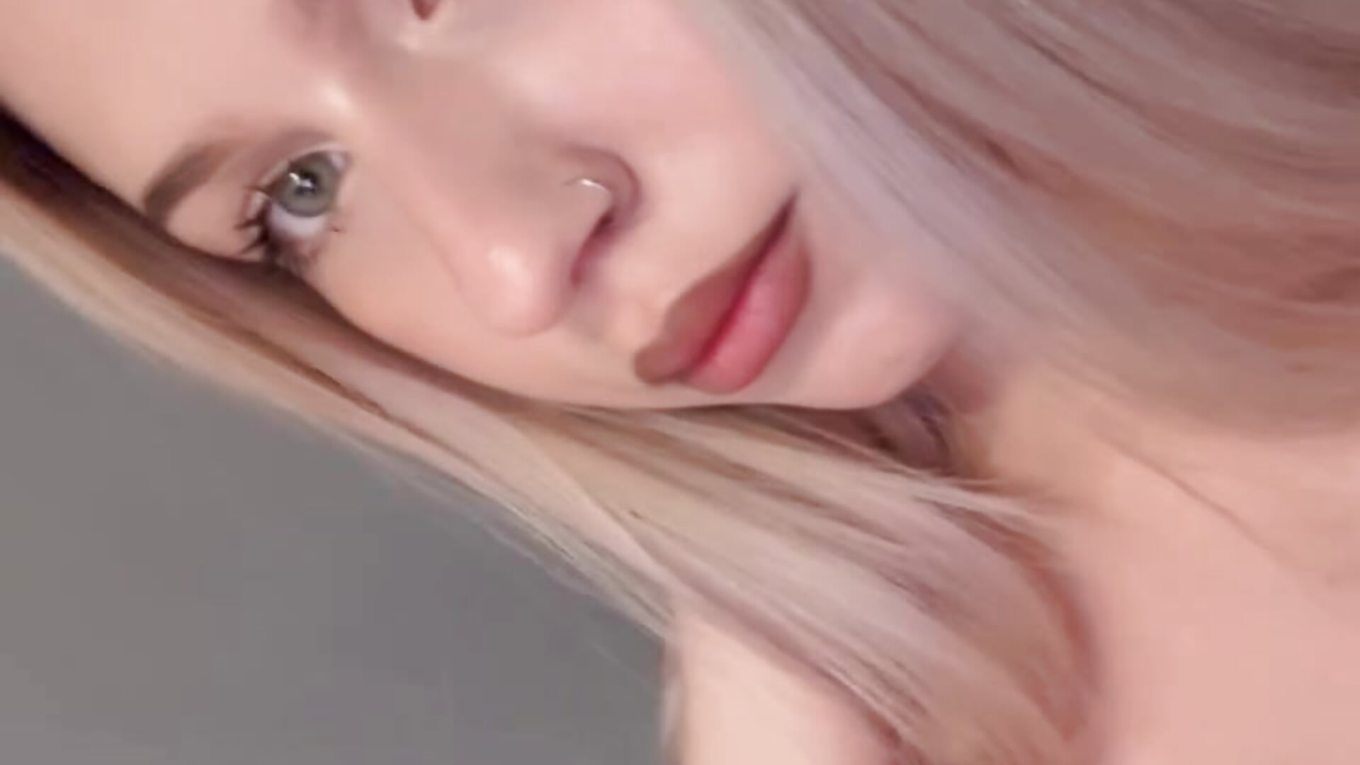 💋💋💋 – video modela na kameri moon_engel