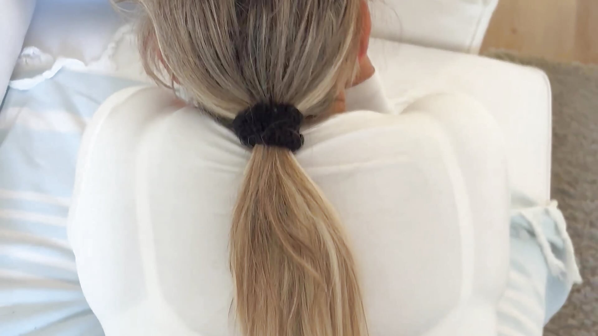 Ele vai tirar minha calça e me comer 😳 - video by rebecaecalebe cam model