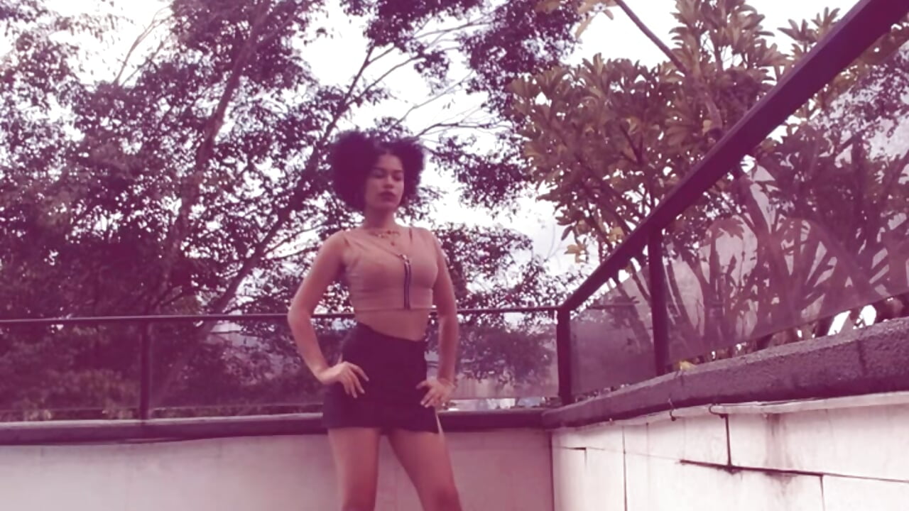 🤞🏼 - video by baddie_delayla