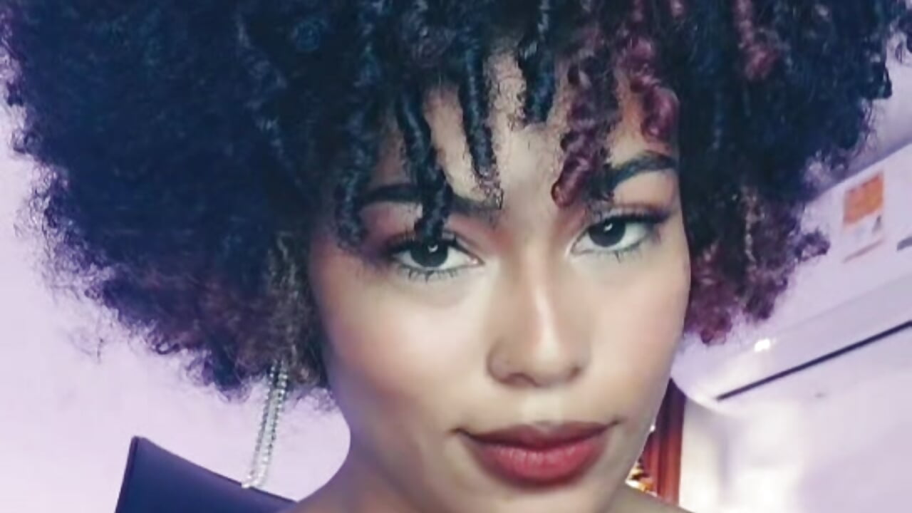 🫧 - video by baddie_delayla cam model